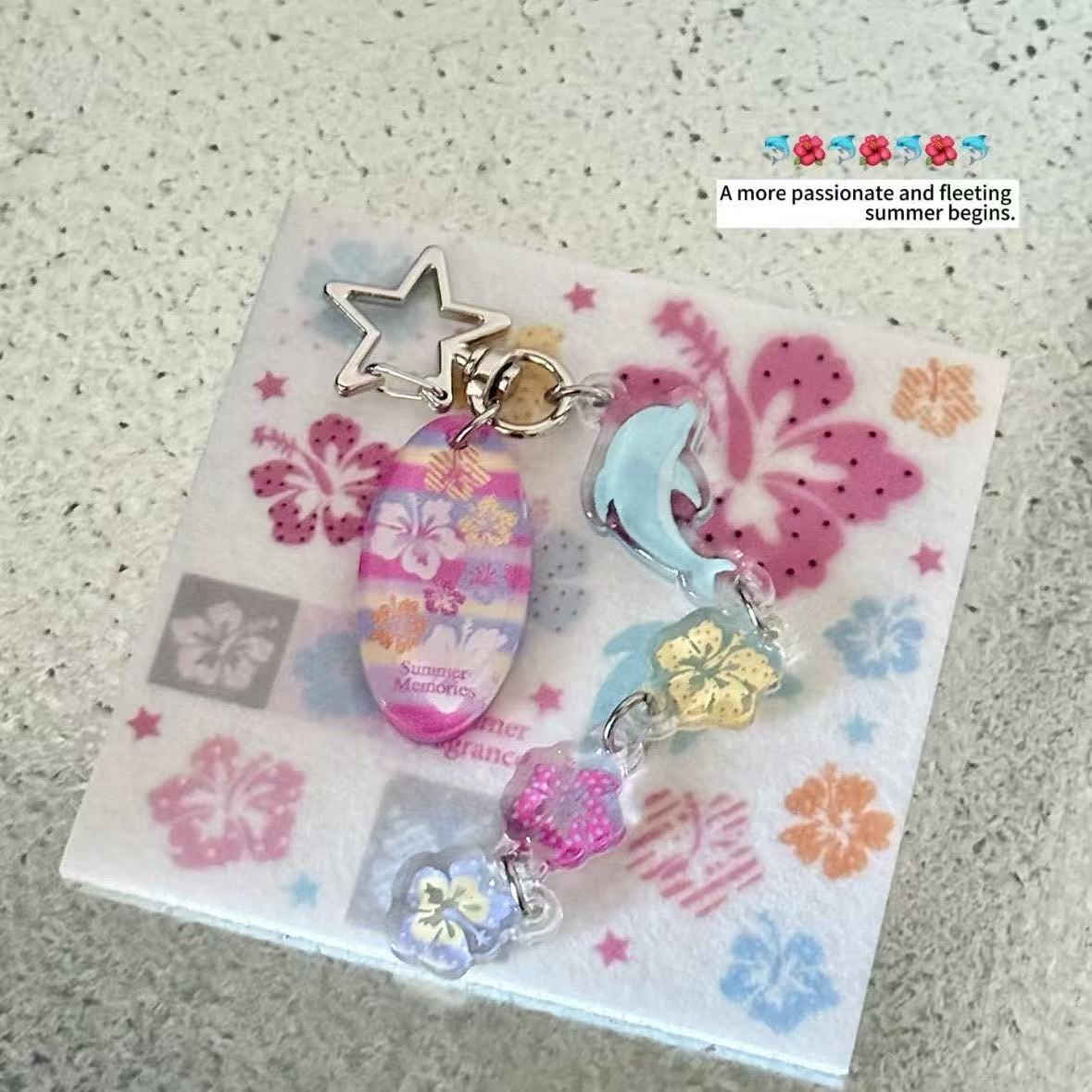 Chaveiro de Verão com Golfinho - Tech Girl Accessories avaliação e preço
